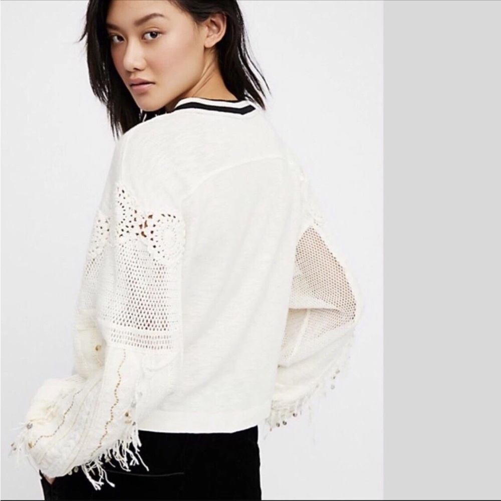 FREE PEOPLE  Marakesh Embellished Sleeves Top Size Small ivory and black